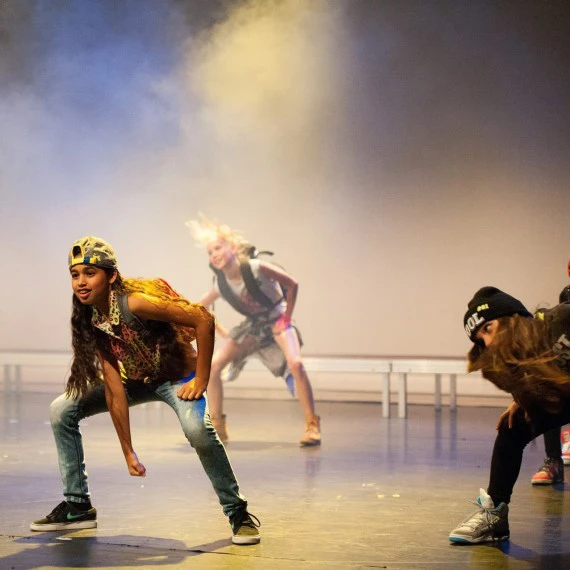 Обучение танцам онлайн